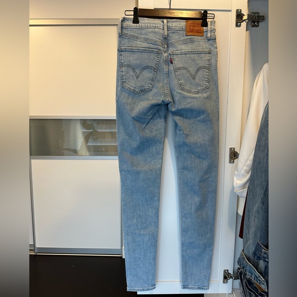 LEVI’S High Rise, Skinny Blue Jeans - Picture 5 of 5